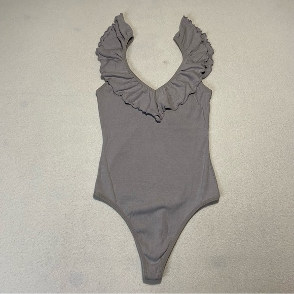 ARITZIA WILFRED Danette Bodysuit in Gray Size XS - Picture 3 of 8